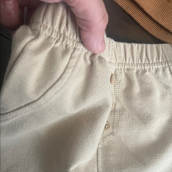 Rabbit and Bear Tan Jogger set - Picture 5 of 6